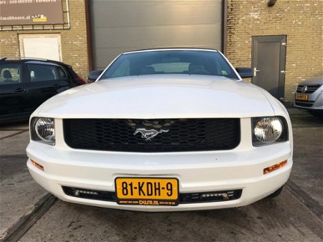 Ford Mustang - USA 4.0 V6 Bj.2007 - 1