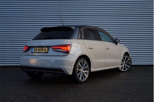 Audi A1 Sportback - 1.0 TFSI 96pk Adrenalin / S-Line exterieur / Airconditioning / Cruise control / - 1