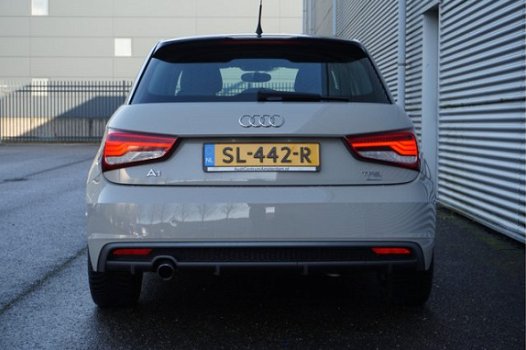 Audi A1 Sportback - 1.0 TFSI 96pk Adrenalin / S-Line exterieur / Airconditioning / Cruise control / - 1