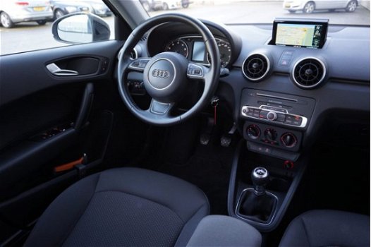 Audi A1 Sportback - 1.0 TFSI 96pk Adrenalin / S-Line exterieur / Airconditioning / Cruise control / - 1