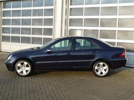 Mercedes-Benz C-klasse - 200 K. Elegance bj.2000 Autom | Airco | Pdc - 1