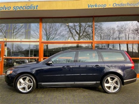 Volvo V70 - 2.0D Limited Edition - 1