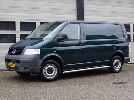 Volkswagen Transporter - 2.5 TDI 131pk 6-Bak L1 - 3 Zits - Trekhaak - 1