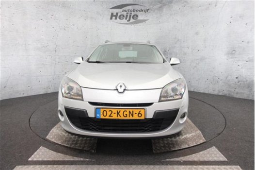 Renault Mégane Estate - 1.4 TCe Dynamique | Climate Control | Navigatie | Parkeersensoren V+A - 1