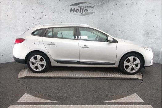 Renault Mégane Estate - 1.4 TCe Dynamique | Climate Control | Navigatie | Parkeersensoren V+A - 1