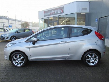 Ford Fiesta - 1.25 Trend 82pk / Lmv / Airco / Voorruitverw. / - 1