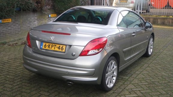 Peugeot 207 CC - Roland Garros 1.6 THP - 1