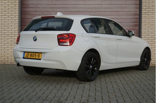 BMW 1-serie - 116i Navigatie business, Sportstuurwiel, Stoelverwarming, Zichtpakket, Parkeerhulp ach - 1
