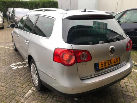 Volkswagen Passat Variant - 2.0 TFSI Comfortline Business navigatie climate controle pdc 4x electris - 1