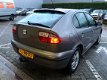 Seat Leon - 1.6-16V Stella 5-deurs airco electrische ramen cruise controle cd-speler lm-velgen trekh - 1 - Thumbnail