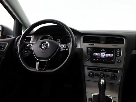 Volkswagen Golf Variant - 1.0 TSI 116pk Comfortline DSG | Navigatie | Climate control | PDC V+A | DA - 1