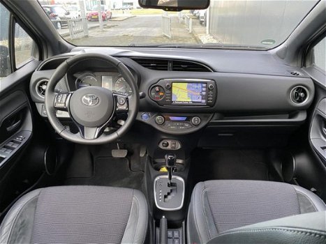 Toyota Yaris - 1.5 Hybrid Executive Navigatie - 1