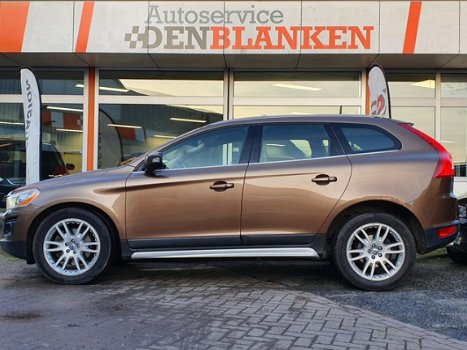 Volvo XC60 - 3.0 T6 AWD Summum BJ.2009 / Panoramadak / 19inch / Xenon / DVD / Leer / Keyless / VOL - 1