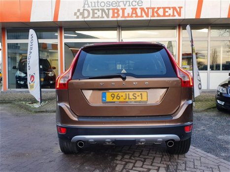 Volvo XC60 - 3.0 T6 AWD Summum BJ.2009 / Panoramadak / 19inch / Xenon / DVD / Leer / Keyless / VOL - 1