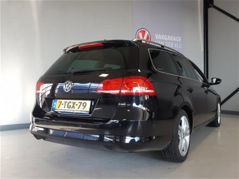 Volkswagen Passat Variant - 1.6 TDI BlueMotion Executive Edition Leer, Navigatie, clima, Pdc - 1