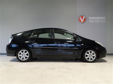 Toyota Prius - 1.5 VVT-i Hybride, Automaat, Navigatie - 1