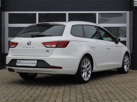 Seat Leon ST - 1.4 EcoTSI FR 150 PK/Pano/Trekhaak/Dealeronderhouden - 1