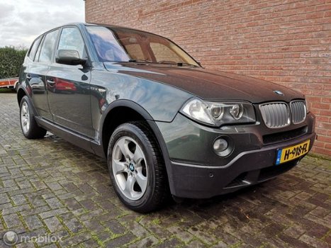 BMW X3 - 2.5si Executive, navi/ panorama/ leder - 1