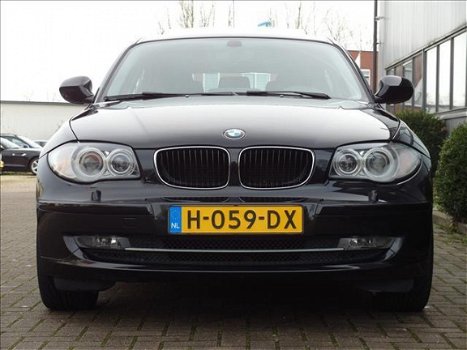 BMW 1-serie - 118i HIGH EXE * Navigatie Proffesional * Kantelschuifdak * Bluetooth * 8 Inch lm * 115 - 1