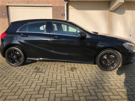 Mercedes-Benz A-klasse - 180 CDI Prestige sport, leer, led, camera, amg velgen, zeer mooi - 1