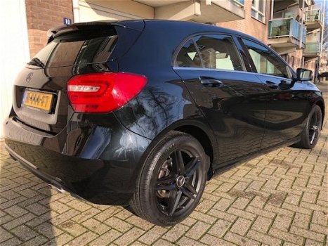 Mercedes-Benz A-klasse - 180 CDI Prestige sport, leer, led, camera, amg velgen, zeer mooi - 1