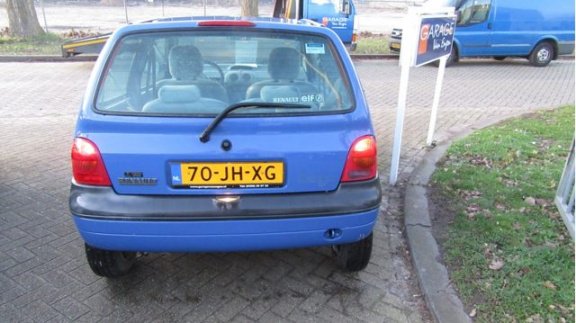 Renault Twingo - 1.2-16V Hélios - 1