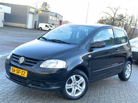 Volkswagen Fox - 1.2 Trendline AIRCO l ELEK PAK l APK 01-2021 - 1