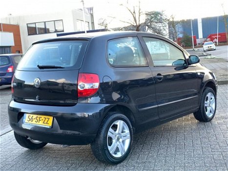 Volkswagen Fox - 1.2 Trendline AIRCO l ELEK PAK l APK 01-2021 - 1