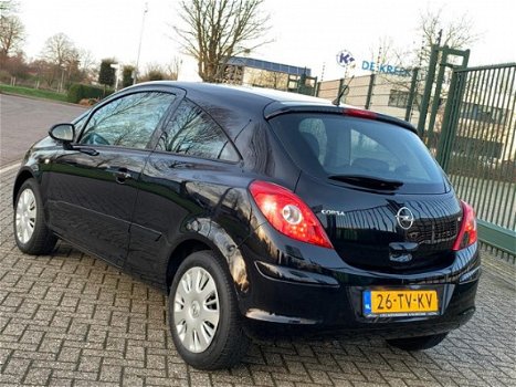 Opel Corsa - 1.2-16V Business AIRCO l ELEK PAK l APK 03-2021 - 1