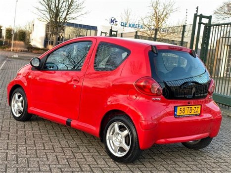 Toyota Aygo - 1.0-12V + l AIRCO l ELEK PAK l APK 01-2021 - 1