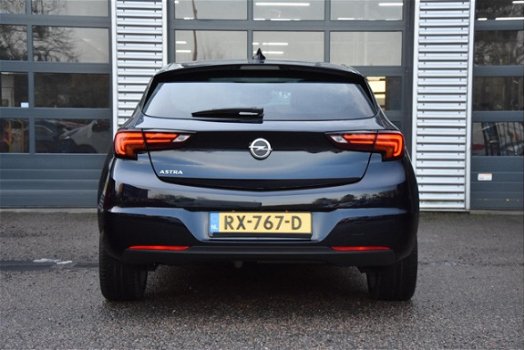 Opel Astra - Innovation 1.0 Turbo 105pk | Led | Schuifdak | Navi | AGR | Clima | Camera - 1
