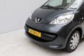 Peugeot 107 - 1.0-12V XS Automaat, Toerenteller, Electrische ramen, Dealer onderhouden - 1 - Thumbnail