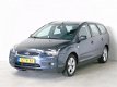 Ford Focus Wagon - 1.6-16V Futura - 1 - Thumbnail