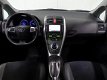 Toyota Auris - 1.8 Full Hybrid Executive | Automaat | Navigatie | Parkeercamera | Parkeersensoren - 1 - Thumbnail