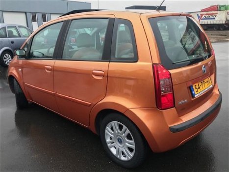 Fiat Idea - 1.4-16V Emotion AUTOMAAT ALLE OPTIES voor 1395, - euro - 1