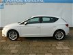 Seat Leon - 1.4 TSI 123 pk Style, TREKHAAK, Parkeersensor Voor en Achter, STOELVERWARMING, Grote Nav - 1 - Thumbnail