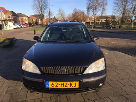 Ford Mondeo Wagon - 2.0-16V Collection zeer nette en goed onderhouden auto - 1