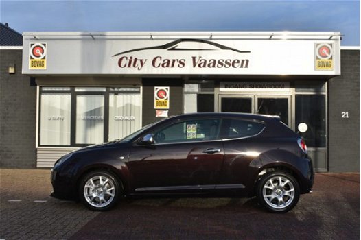 Alfa Romeo MiTo - 1.4 T Distinctive 140 pk dis riem vervangen bij 100 dkm climate ctr cruise ctr pdc - 1