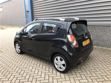 Chevrolet Spark - 1.2 16V LT Airco, NAP, Parkeersensor, 5drs - 1