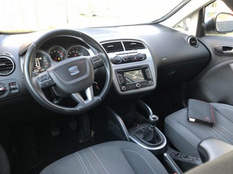 Seat Altea XL - 1.2 TSI Ecomotive Businessline COPA Navigatie/Lm velgen/Trekhaak - 1