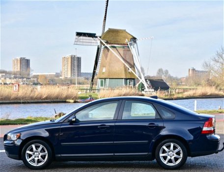 Volvo S40 - 1.8 Dealer auto, Youngtimer, boekjes aanwezig - 1