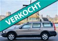 Volvo XC70 - 2.5 T Geartronic Comfort Line Dealer auto, Youngtimer, automaat - 1 - Thumbnail