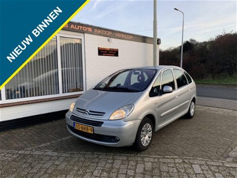 Citroën Xsara Picasso - 1.6i-16V Image - 1