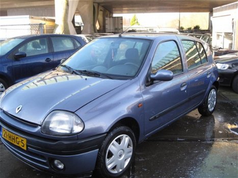 Renault Clio - 1.4 RN - 1