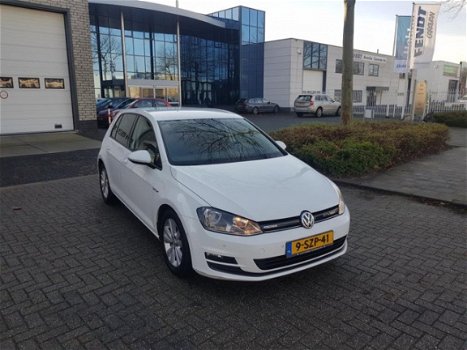 Volkswagen Golf - 1.6 TDI Highline BlueMotion 2014 6 bak Navi ACC Clima Export price - 1