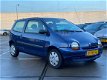 Renault Twingo - 1.2 Benetton/goed onderhouden/Nieuwe apk - 1 - Thumbnail