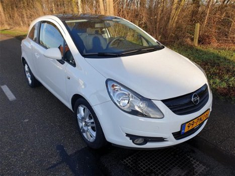 Opel Corsa - 1.4-16V Color Edition Apk 02-2021 - 1