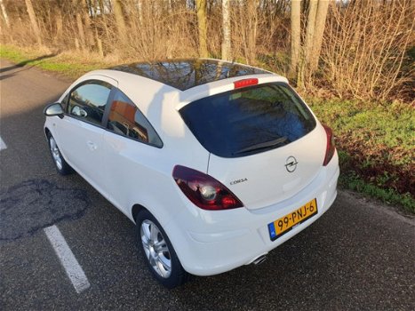 Opel Corsa - 1.4-16V Color Edition Apk 02-2021 - 1