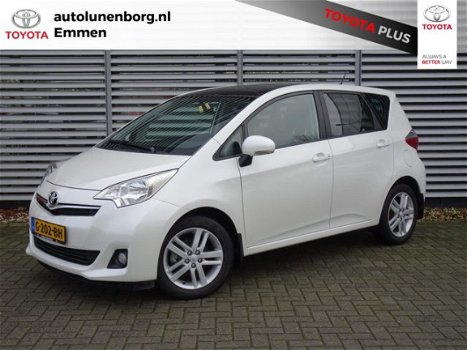 Toyota Verso S - 1.3 VVT-i Dynamic | Parelmoerlak | Lichtmetaal | Parkeercamera - 1