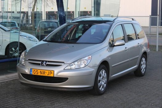 Peugeot 307 SW - 1.6 16V Airco | Panoramadak | Trekhaak | NAP - 1